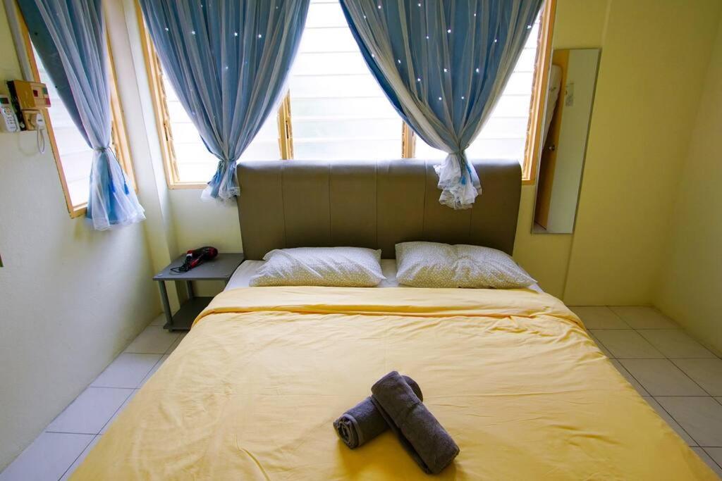 Fuji Home Bayan Lepas Ngoại thất bức ảnh